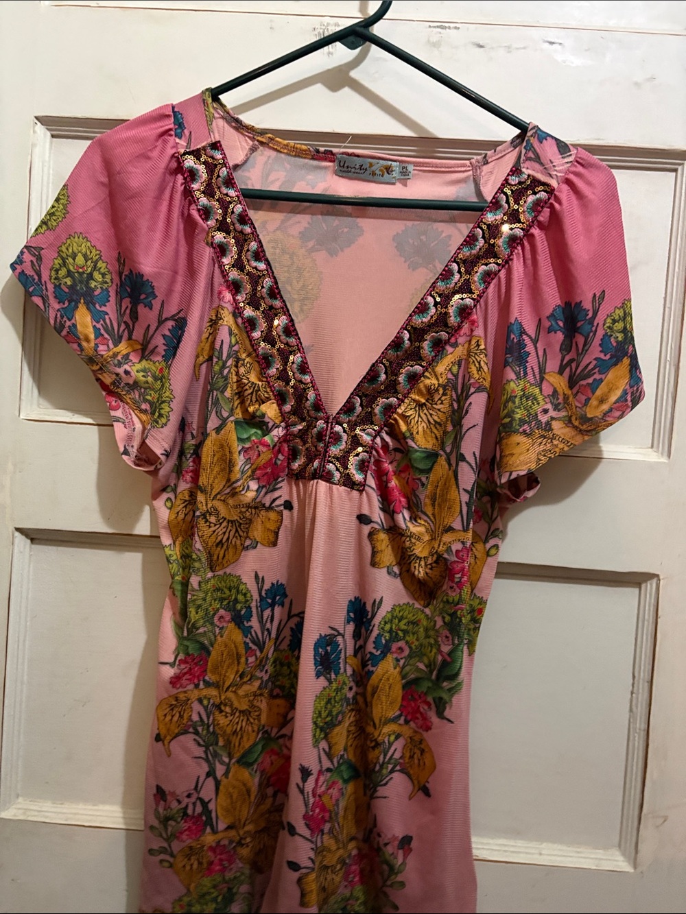 Unity World Wear Pink Floral V-Neck Blouse